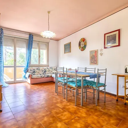 B12 Apartment *